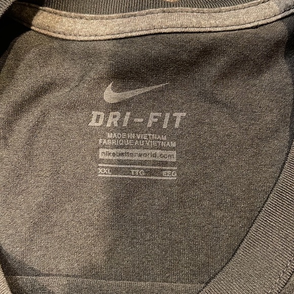 Villanova Wildcats Dri-Fit Long Sleeve Tee  XXL - Picture 2 of 4